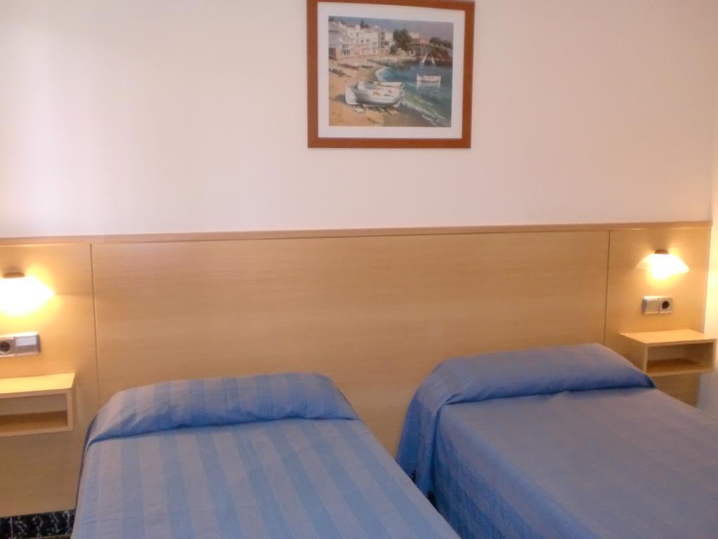 Goya Apartments سالو المظهر الخارجي الصورة